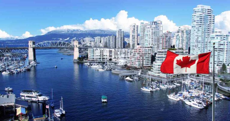 Moving to Canada? Here Are 75 Canadian English slangs & phrases you must know